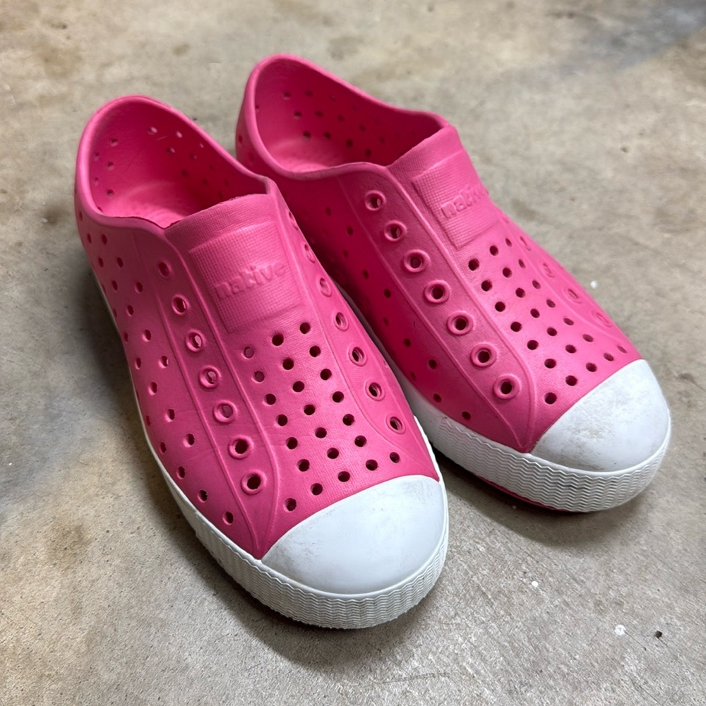 Pink Native Jeffersons